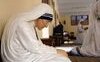 “La peggiore malattia”: il male della società moderna secondo Madre Teresa di Calcutta