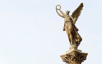 Personificazione e prosopopea: cosa sono ed esempi delle figure retoriche