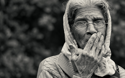 “A mia madre” di Eugenio Montale: un ritratto della figura materna in poesia