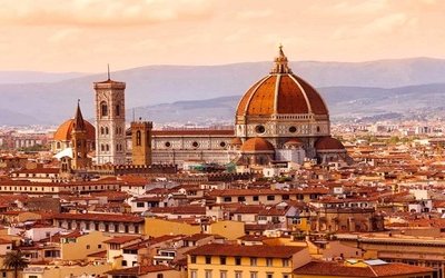 Cosa vedere a Firenze: gli itinerari dei libri 
