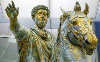Ave Cesare: cosa vuol dire?
