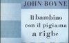Il bambino con il pigiama a righe