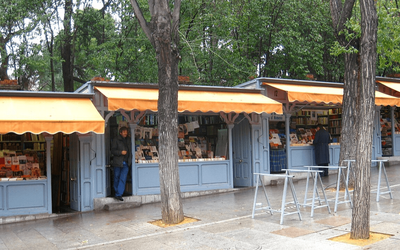 Cuesta de Moyano a Madrid: i 100 anni della strada dei librai