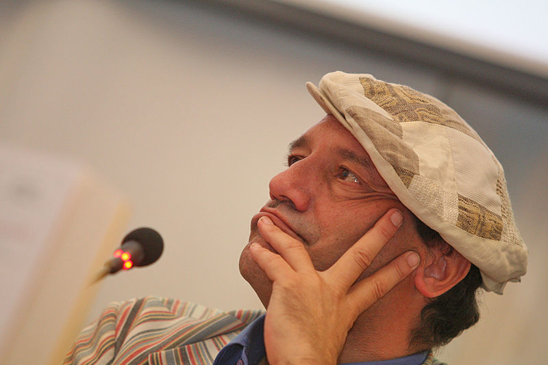 Addio ad Andrea G. Pinketts: è morto lo scrittore milanese