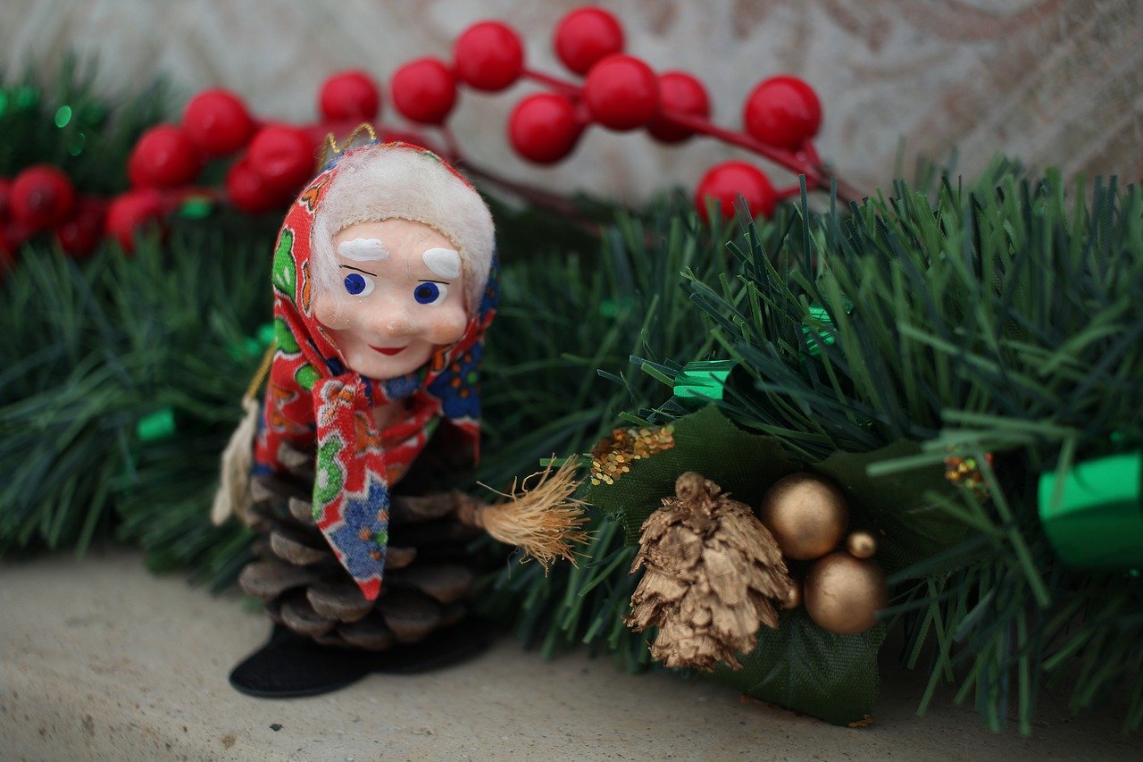 Frasi per l'Epifania: gli auguri più divertenti per il giorno della Befana