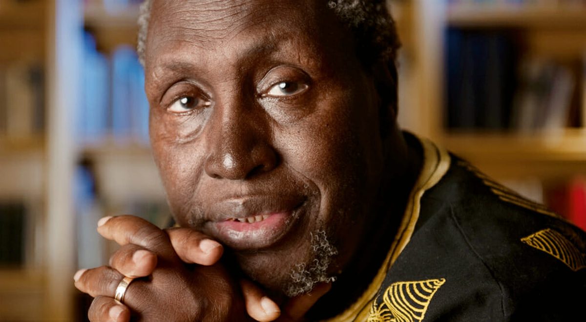 Chi è Ngugi Wa Thiong'o, lo scrittore africano tra i favoriti per il Nobel per la letteratura