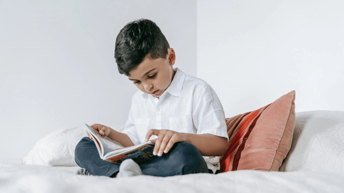 Rifiabiamo il mondo: le fiabe nell'infanzia come strumento di crescita