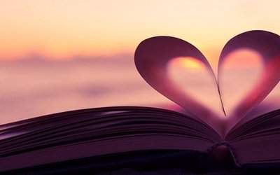 5 libri romantici da leggere in spiaggia