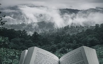 Consigli di lettura: due libri per un weekend in montagna