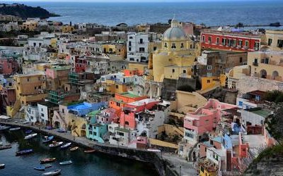 Procida: viaggio nell'isola di Arturo di Elsa Morante 