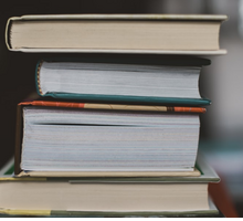 I migliori libri del 2020 per il Guardian: ecco i titoli disponibili in italiano