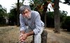 Domenico Starnone dichiara: "Io non sono Elena Ferrante"