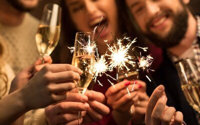 “Filastrocca di Capodanno” di Gianni Rodari: la poesia augurio per un anno felice e sereno