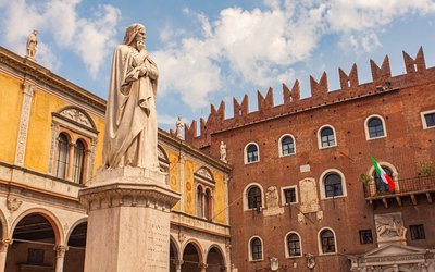Non ragioniam di lor, ma guarda e passa: significato del verso di Dante