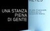 Una stanza piena di gente