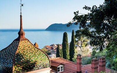 Villa della Pergola ad Alassio, un sogno inglese dagli echi letterari: da Calvino a Hemingway