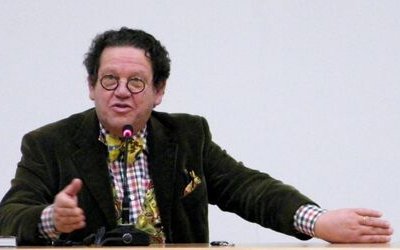 Muore a 71 anni Philippe Daverio: ricordiamo lo storico dell'arte e i suoi libri