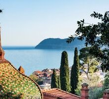 Villa della Pergola ad Alassio, un sogno inglese dagli echi letterari: da Calvino a Hemingway
