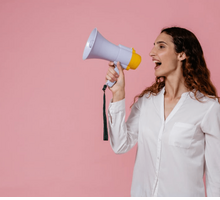 Poetry slam: cos'è e come funziona una gara di poesia