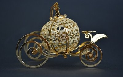Cenerentola: differenze tra la versione della fiaba di Charles Perrault e dei fratelli Grimm