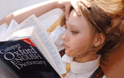 Leggere tra due mondi: la lettura nell'esperienza del bilingue