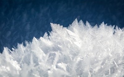 Nevicata di Ada Negri: la malinconia d'inverno in poesia