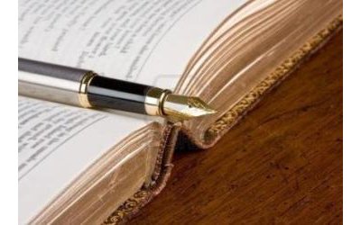 Come scrivere l'analisi di un testo letterario?