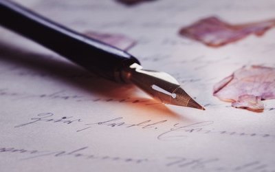 “Amore a prima vista”: testo e analisi della poesia di Wislawa Szymborska