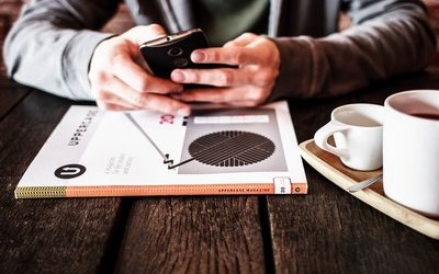 “Alexa leggimi un libro”: ora l'assistente Amazon legge audiolibri in italiano