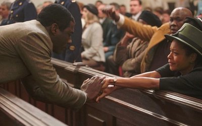 Mandela: La lunga strada verso la libertà, trama e trailer del film