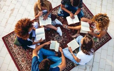 Gruppi di lettura: come condividere la passione per i libri