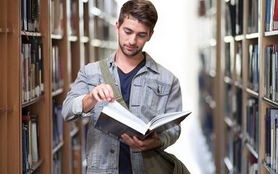 Borse di studio 2020/2021: bandi e scadenze per le università italiane