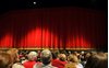 5 spettacoli teatrali 2024 tratti da libri da non perdere: titoli, date e biglietti