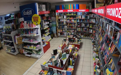 Il lavoro in libreria: intervista al libraio Stefano Cogoni